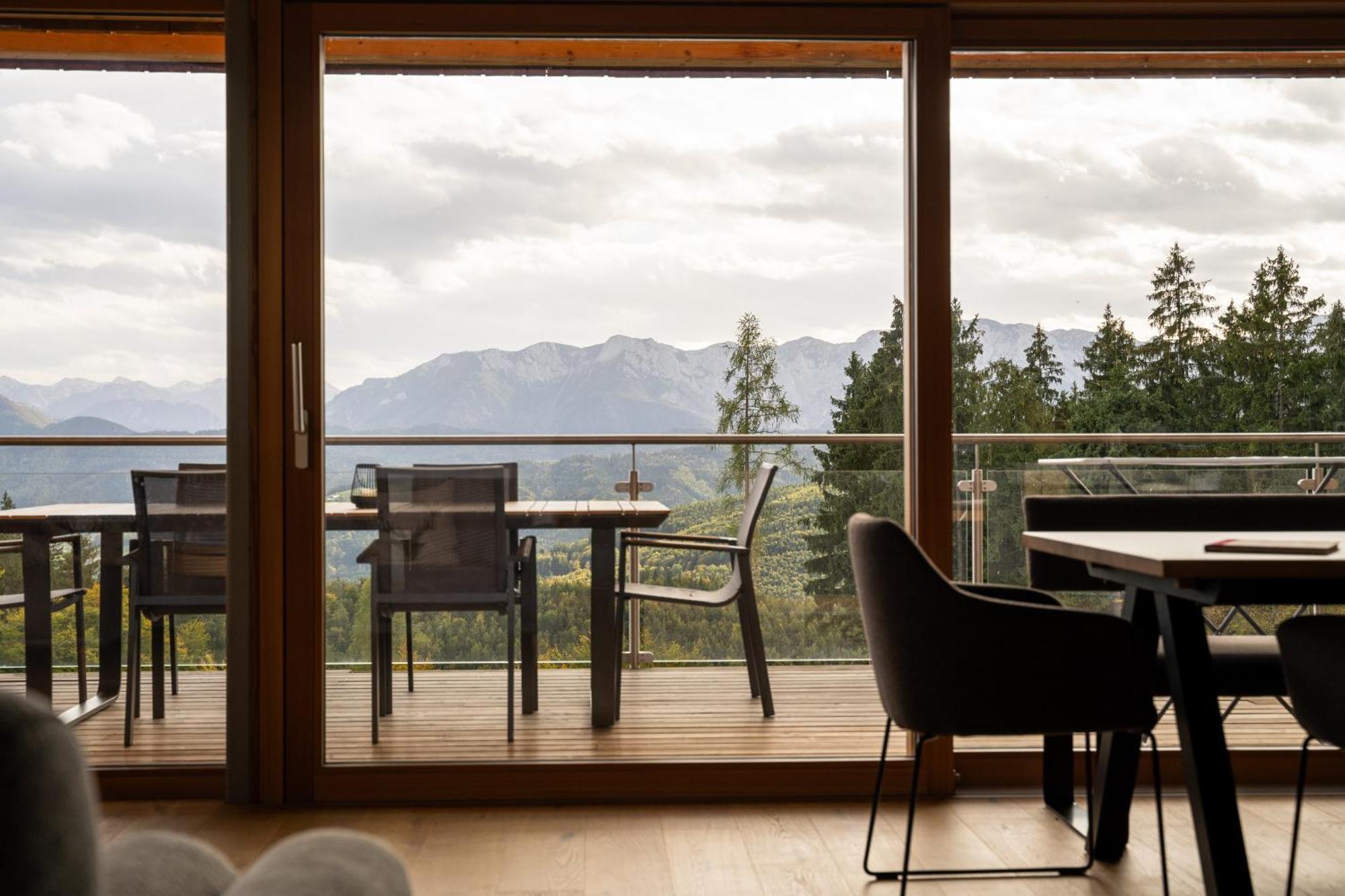 Apartamento Holzhaus "Zum Schwarz'N" Aurach am Hongar Exterior foto