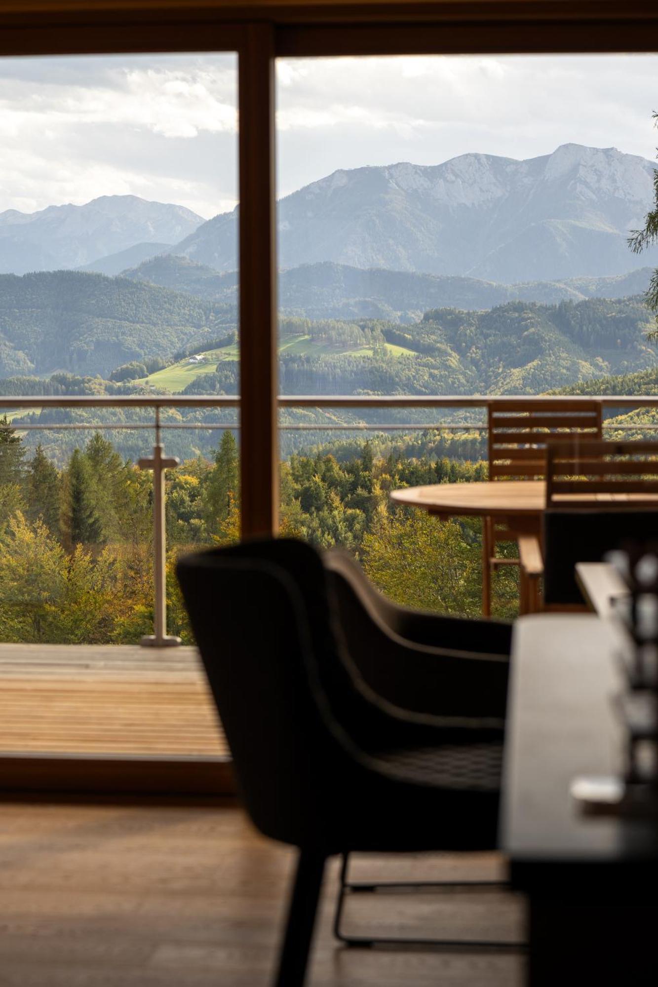 Apartamento Holzhaus "Zum Schwarz'N" Aurach am Hongar Exterior foto