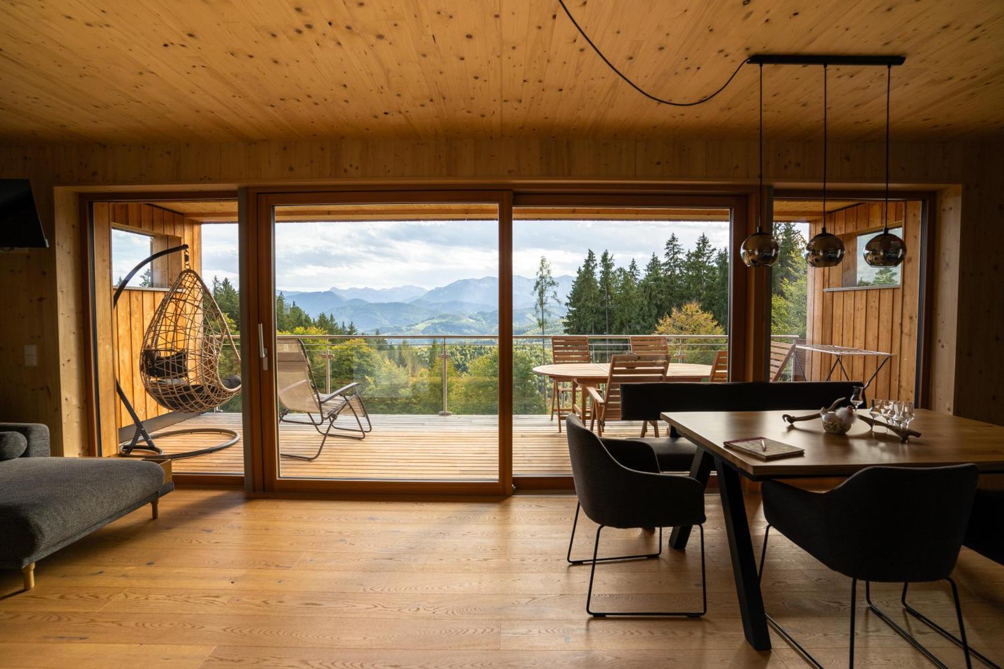 Apartamento Holzhaus "Zum Schwarz'N" Aurach am Hongar Exterior foto