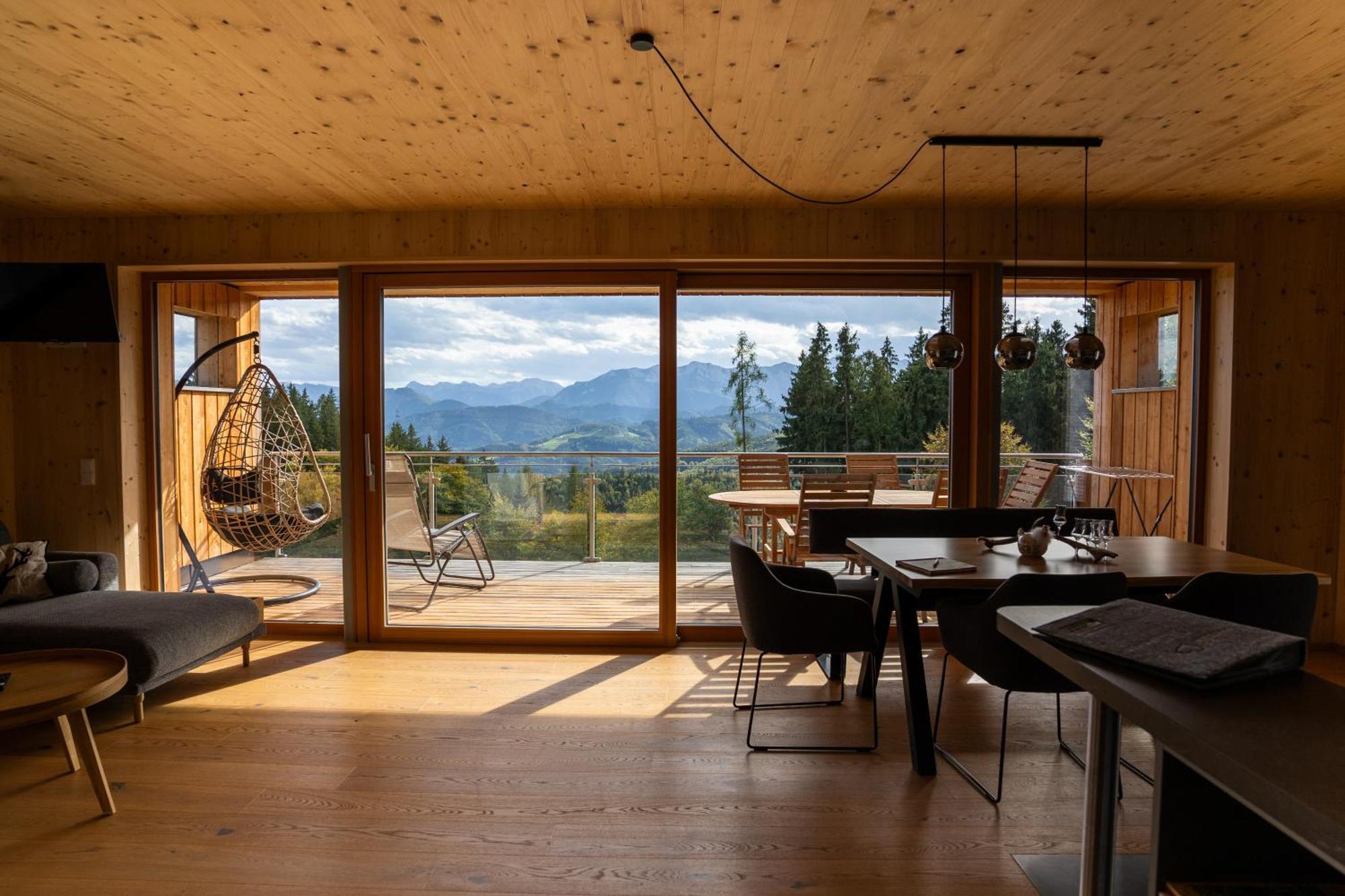 Apartamento Holzhaus "Zum Schwarz'N" Aurach am Hongar Exterior foto